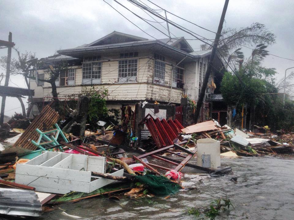 601136_10151718257046606_454113618_n