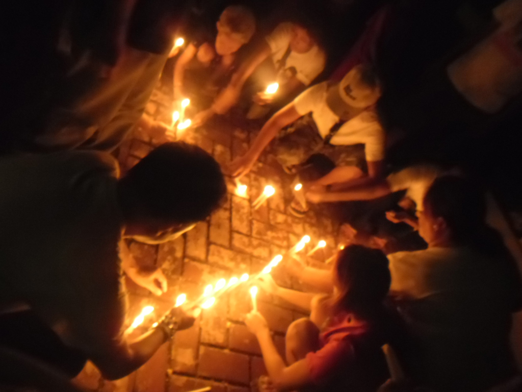 [Press Release] Rights groups hold nationwide candle lighting for Yolanda Victims on International Human Rights Day&nbsp;-TFDP